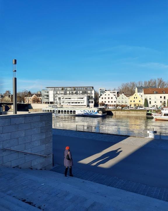 Cafe Jolie am Donaumarkt